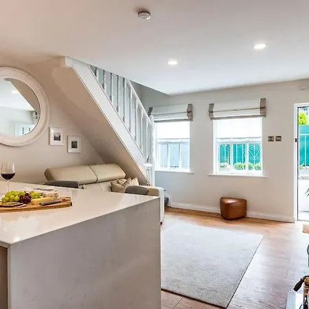 Eden Mews Townhouse In The Heart Of Casa de Férias Kenmare