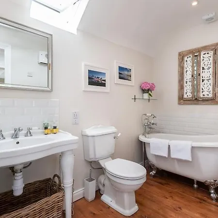 Eden Mews Townhouse In The Heart Of Casa de Férias Kenmare